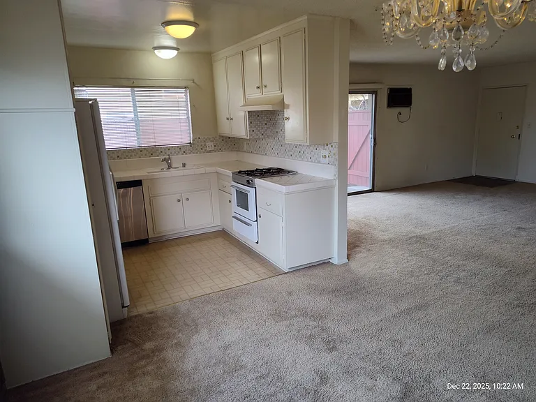 2238 Barton Ln #6 — Photo 6