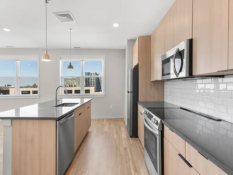 The Keystone Apartments — Photo 166