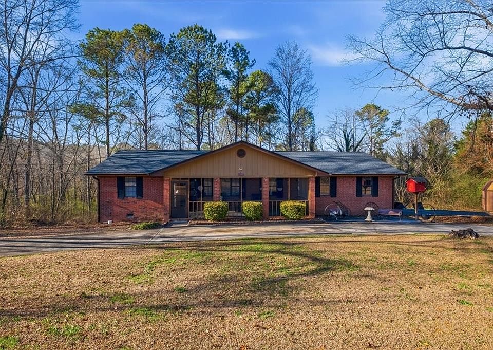 1st image of 463 Compton Rd SE