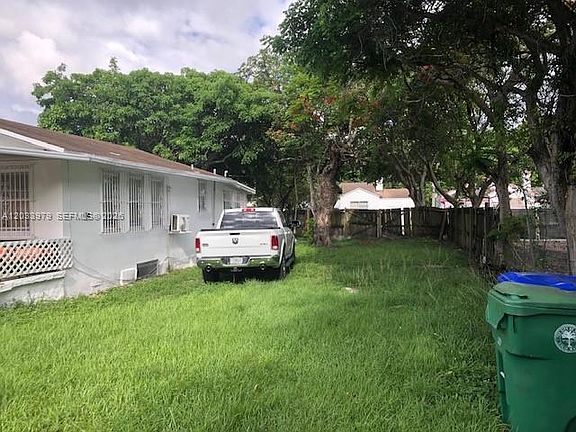 2nd image of 3314 NW 9th Ct
