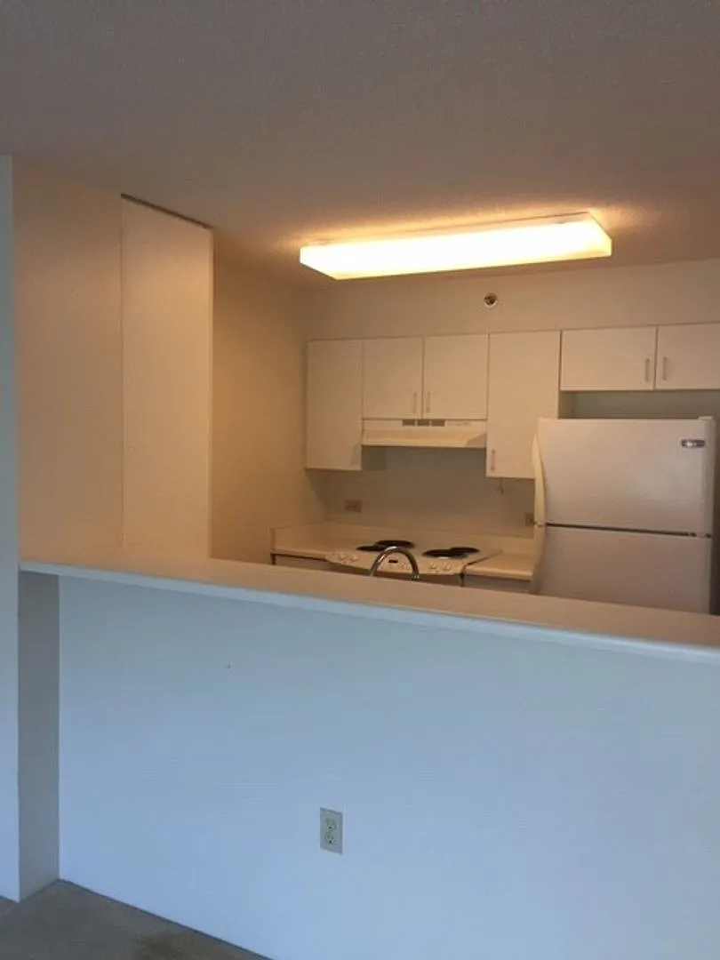 1 bedroom, 1 bathroom with 2 covered/secured parking! - Available 08/14/2026 — Photo 3