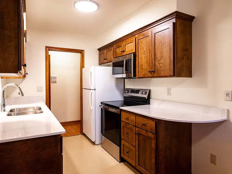 The Heritage Apartments — Photo 6