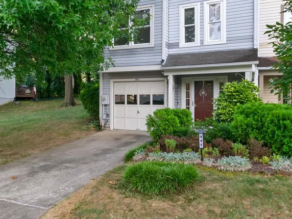 941 Oakmoor Dr #941, Baltimore, MD 21227