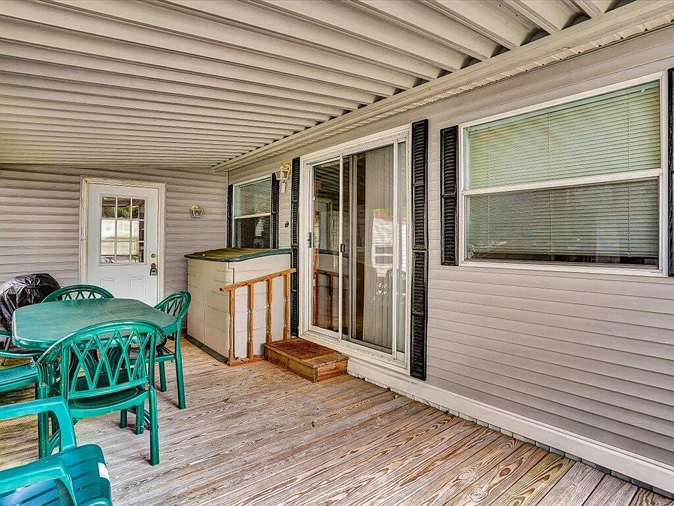 5355 Parkway E 131, Cosby, TN 37722 Zillow