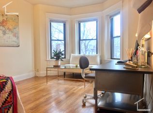 2 Ayr Rd APT 42, Boston, MA 02135