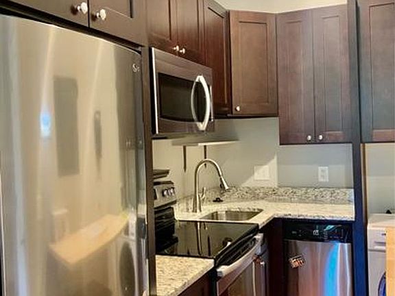 2nd image of 3016 Saint Paul St #1F
