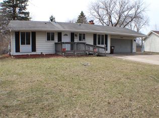 8396 Hefner Ct S, Cottage Grove, MN 55016