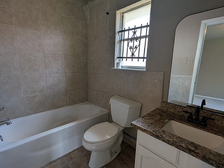 3418 Knotty Oaks Trl — Photo 10