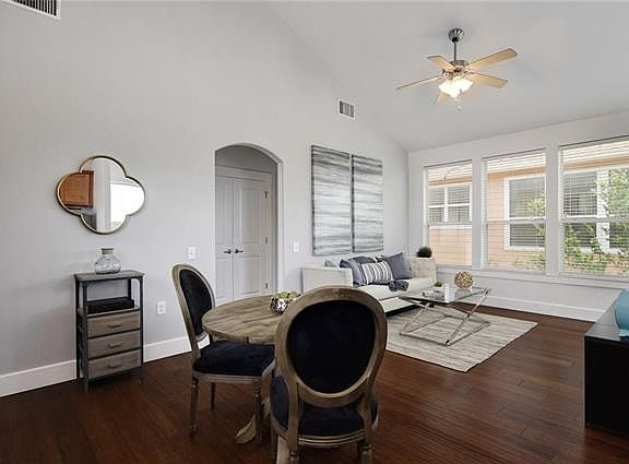 4th image of 1601 Miriam Ave Unit 114