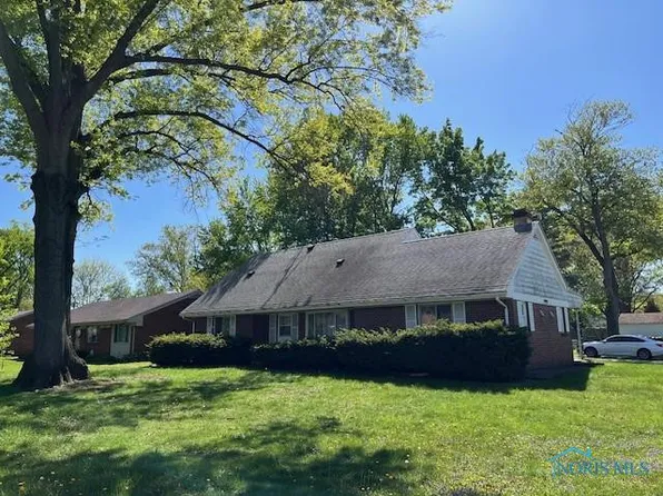 125 Bonaparte Dr, Toledo, OH 43615
