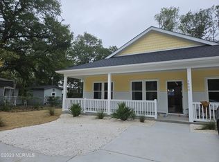 1905 W Oak Island Dr, Oak Island, NC 28465