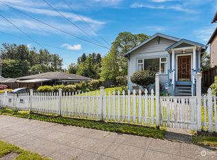 2819 SW Adams St, Seattle, WA 98126