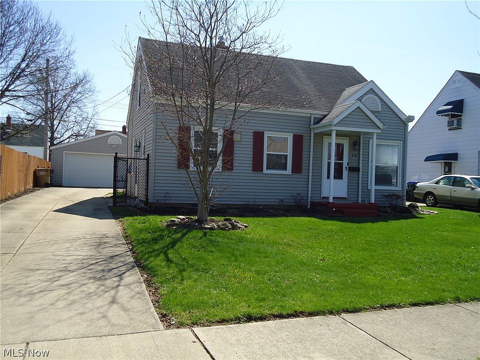 1st image of 318 Van Buren Ave