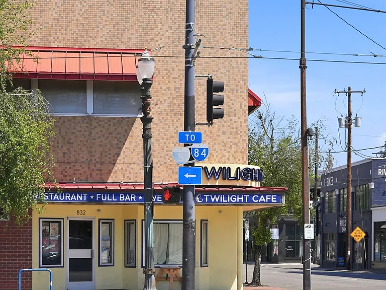 Grand Belmont — Photo 90