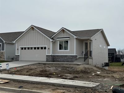 18338 Alpine Dr, Clive, IA, 50325