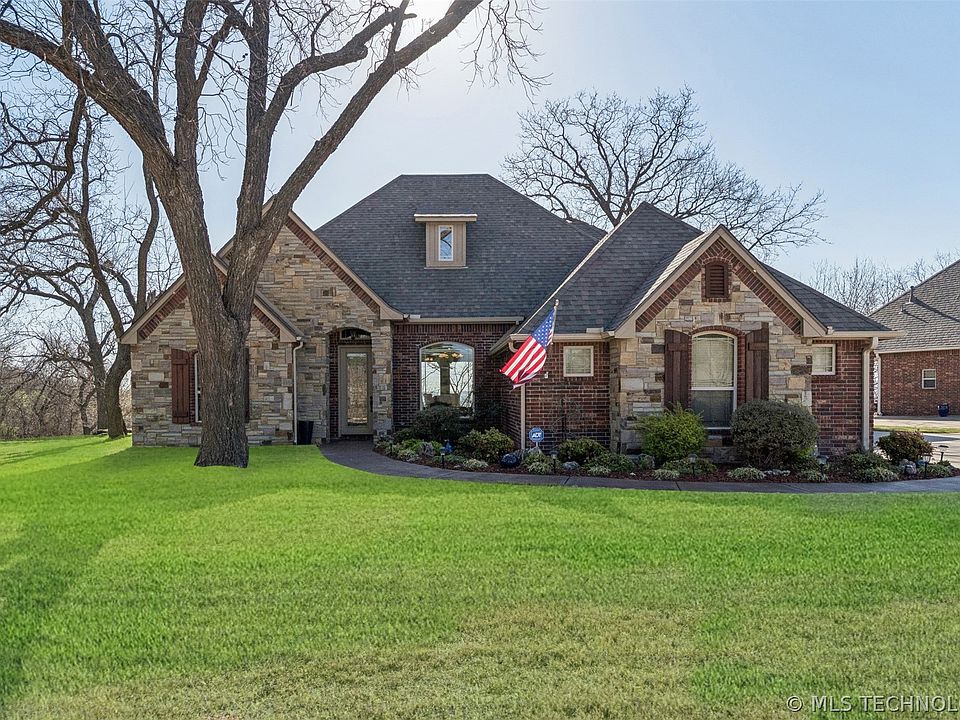 1st image of 22013 Countryside Dr