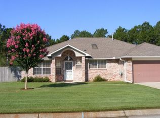 9051 Caribbean Dr, Pensacola, FL 32506