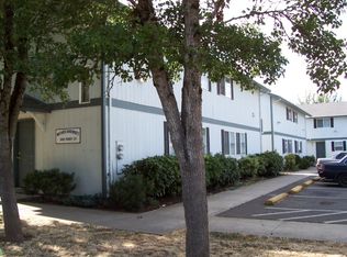 1003 Ferry St APT 4, Dayton, OR 97114