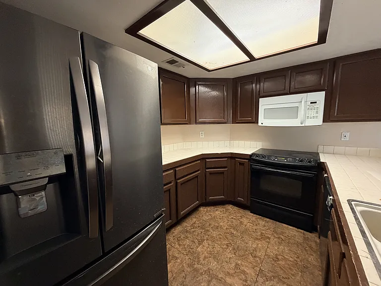 6250 W Flamingo Rd #4 — Photo 9