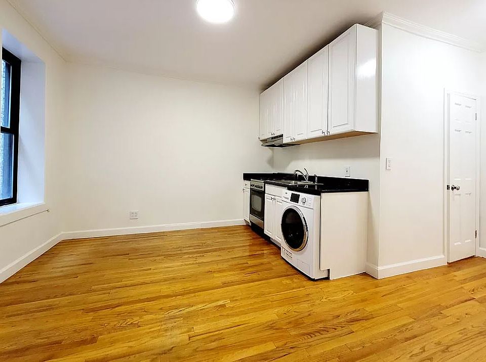 1st image of 188 Norfolk St #2