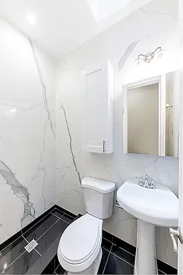 Rented by Douglas Elliman | media 7