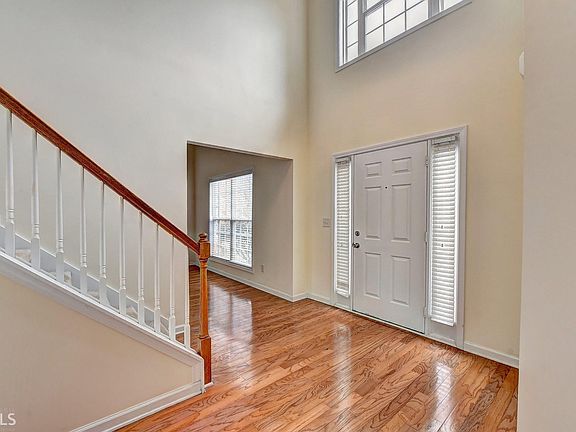 3rd image of 1837 Glenns Green Ct