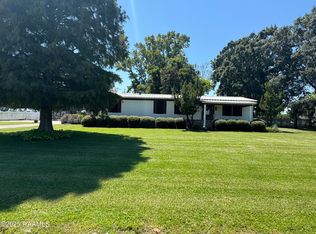 15736 Saint Elmo Rd, Erath, LA 70533