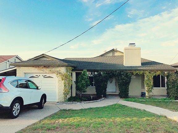 3rd image of 24451 Marie Dr