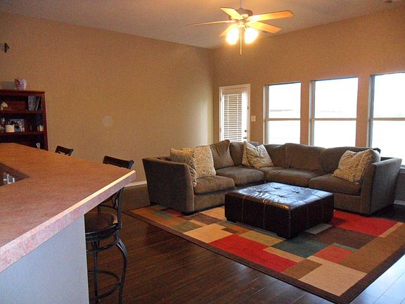 3rd image of 9805 Havenway Dr