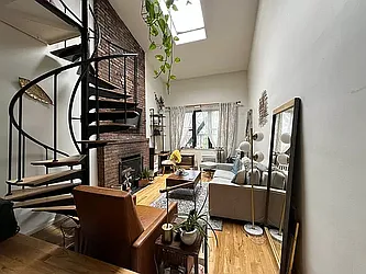 Rented by Living New York