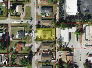 2198 41st St SW, Naples, FL 34116