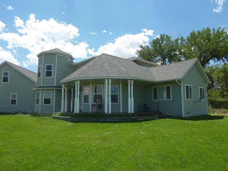 2nd image of 4759 Colorow Rd