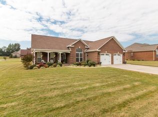 315 Baylee Dr, Killen, AL 35645