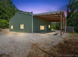 214 Shady Ln, Gore, OK 74435