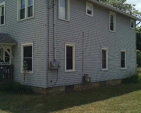2nd image of 1214 N Blackstone St