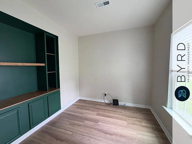 7025 Heartleaf Ln — Photo 10