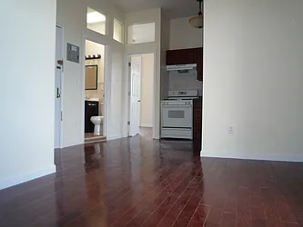 Rented by Urban Ambiance