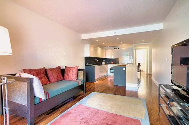 Rented by Kian Realty | media 13