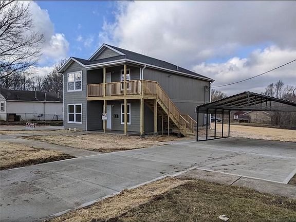2nd image of 514 N Main St #32187B492