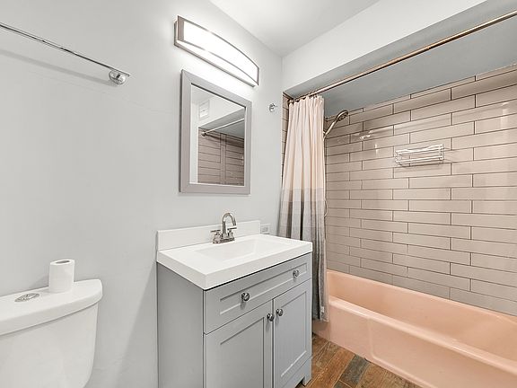 4th image of 9516 S Kildare Ave APT 3N