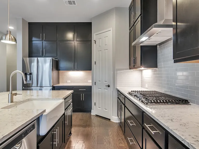 7100 Trissino Dr — Photo 14