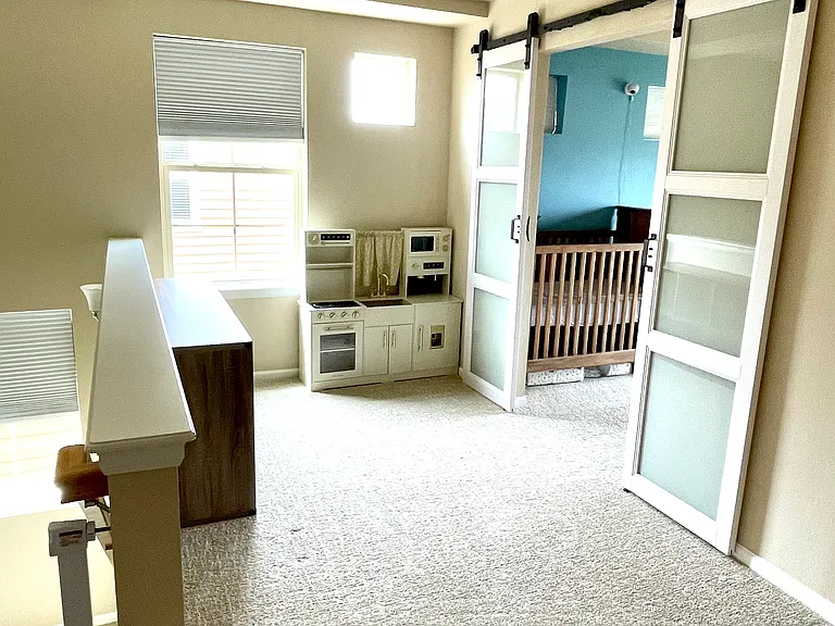 208 Painted Horse Way — Photo 5
