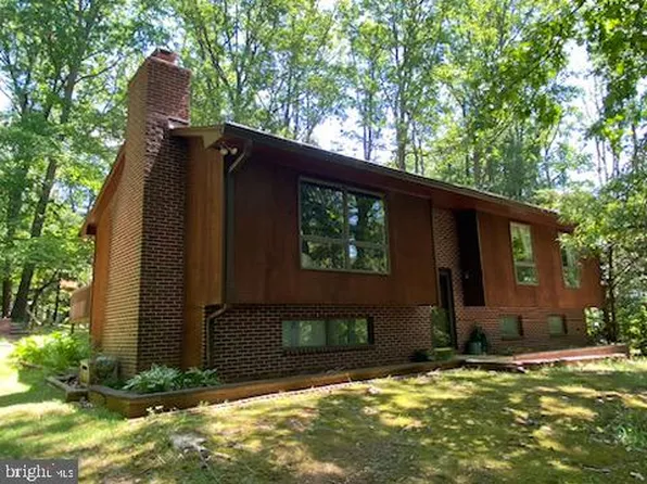 17505 Bushland Rd, Parkton, MD 21120