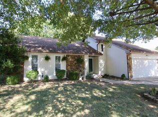 3522 S Kings Ave, Springfield, MO 65807