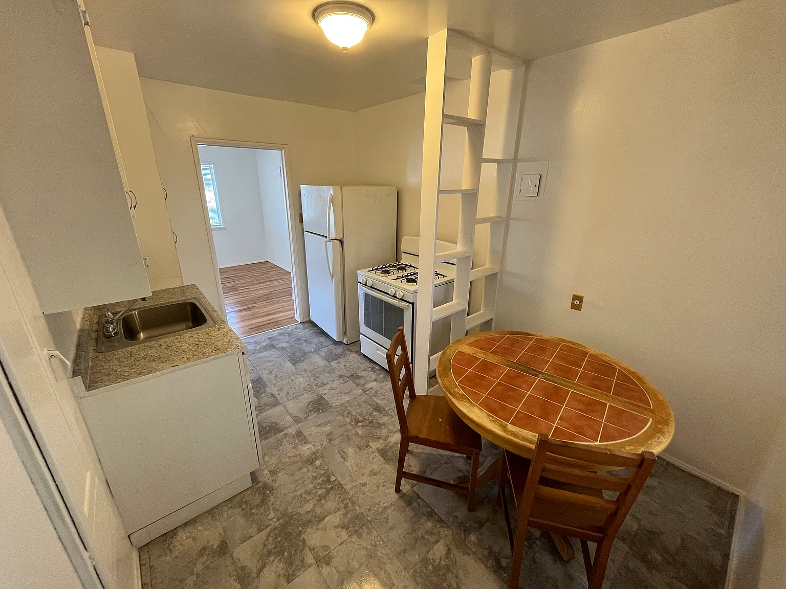 1 bed, 600 sqft, $1,850 — Photo 4