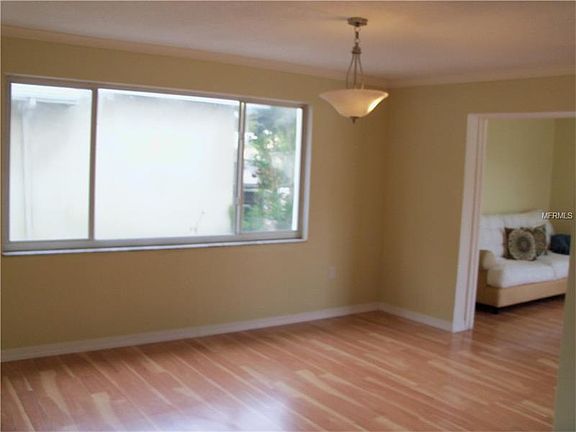 5th image of 1742 Starlight Dr