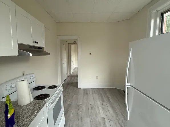 527 Northampton St APT 201, Easton, PA 18042