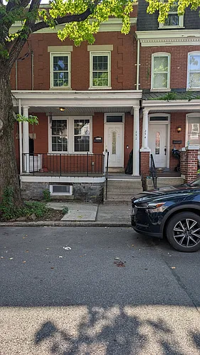 252 Elm St Photo 1
