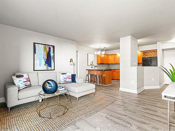 3rd image of 601 W 11th Ave APT 420
