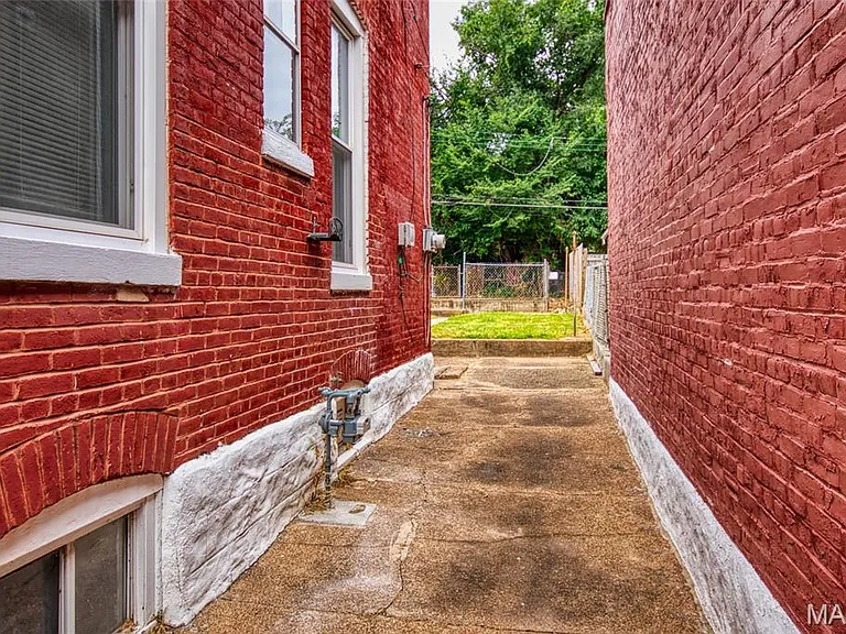3820 Wisconsin Ave — Photo 23